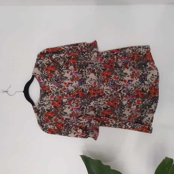 NWOT Floral shirt Eclair - Picture 7 of 10